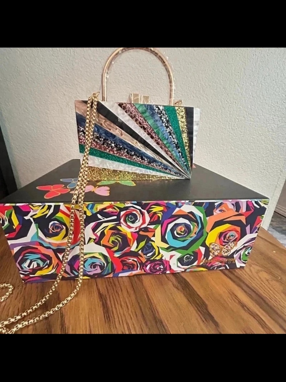 Multicolor Glitter Fan-Panel Clutch with Gold Chain